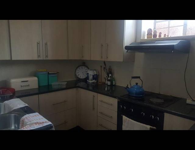 2 BEDROOM PROPERTY TO RENT IN KENSINGTON